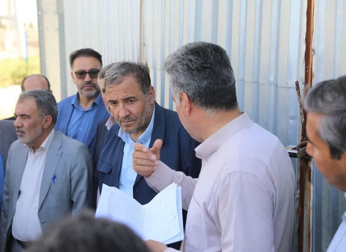 استاندار ایلام از قرارگاه عملیاتی اربعین وزارت نیرو در پایانه شهید سلیمانی مهران بازدید کرد